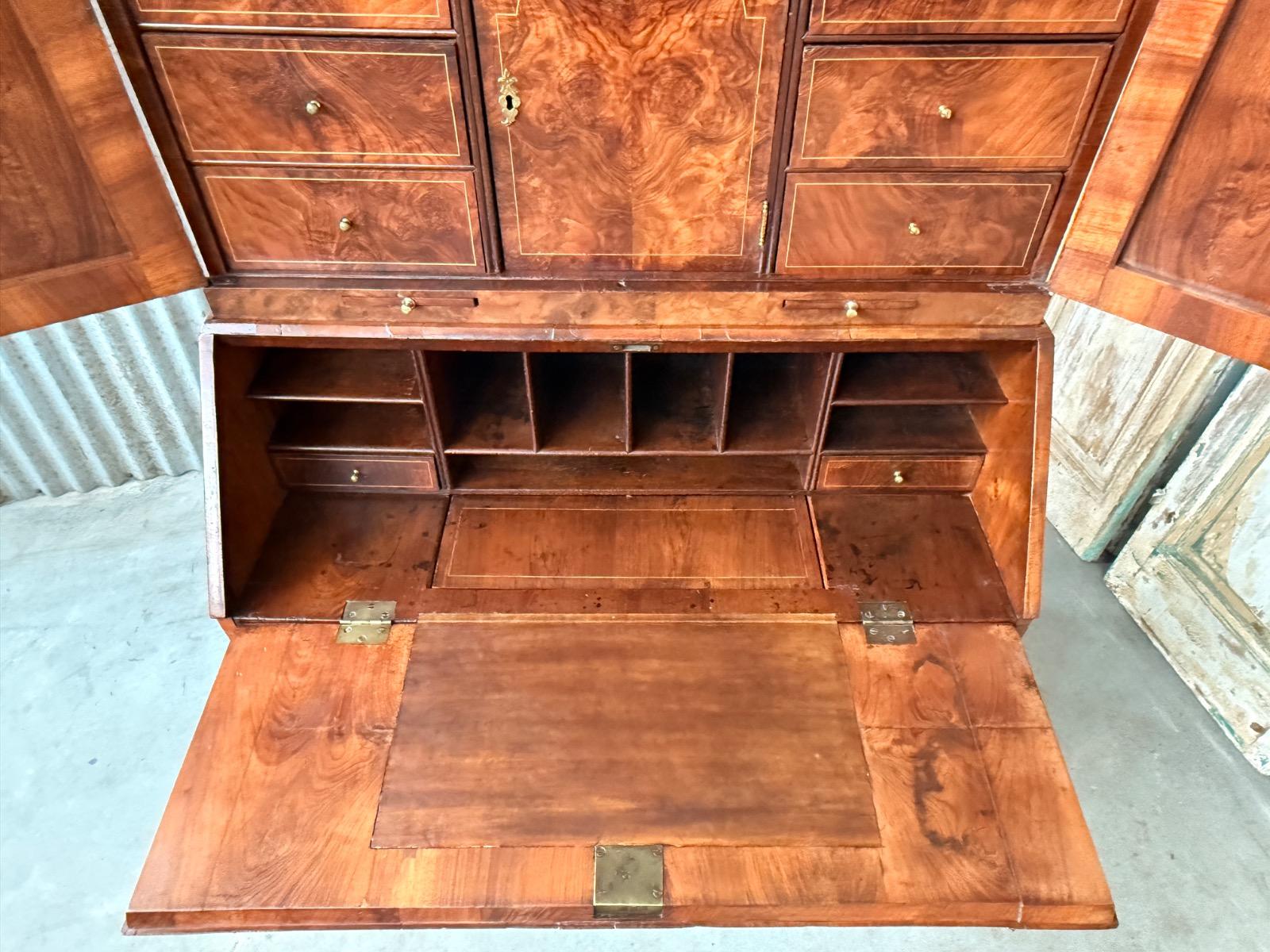 Engels schrijfkabinet ‘bureau bookcase’ Geore I