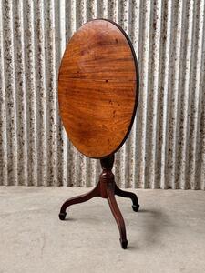 Engelse tilttop tafel massief mahonie