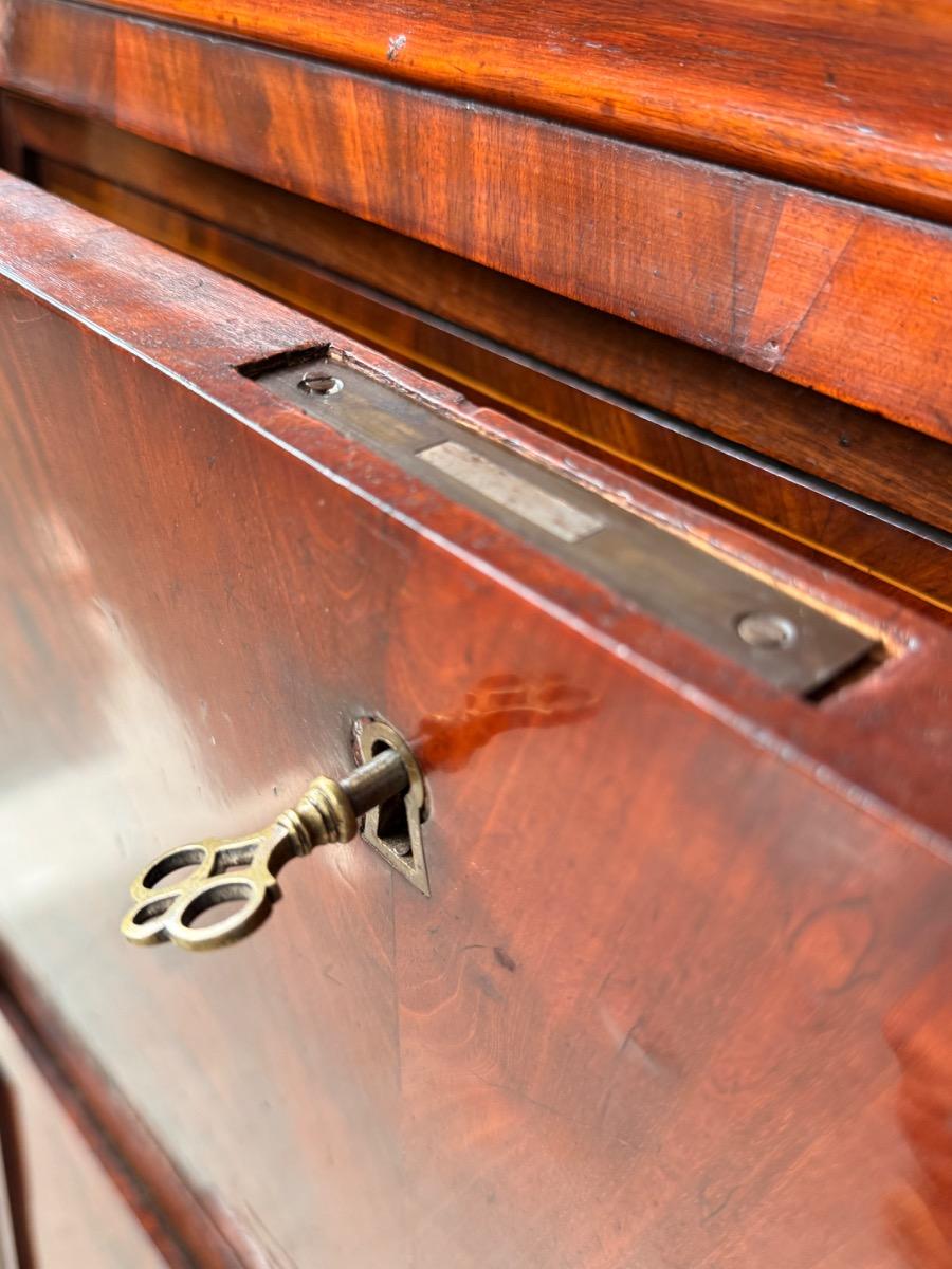 Mahonie secretaire, frankrijk / Belgie ca1840-1860