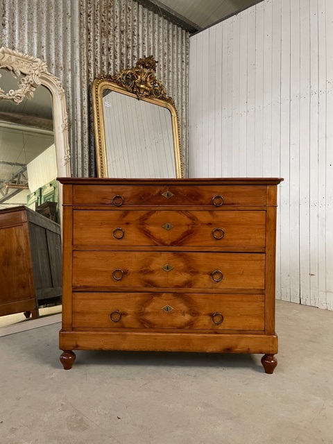 wit Terugspoelen Stiptheid Kersen houten commode met massief kersen blad. - Commodes of ladekasten -  Verkoop - Van Tol Antiek